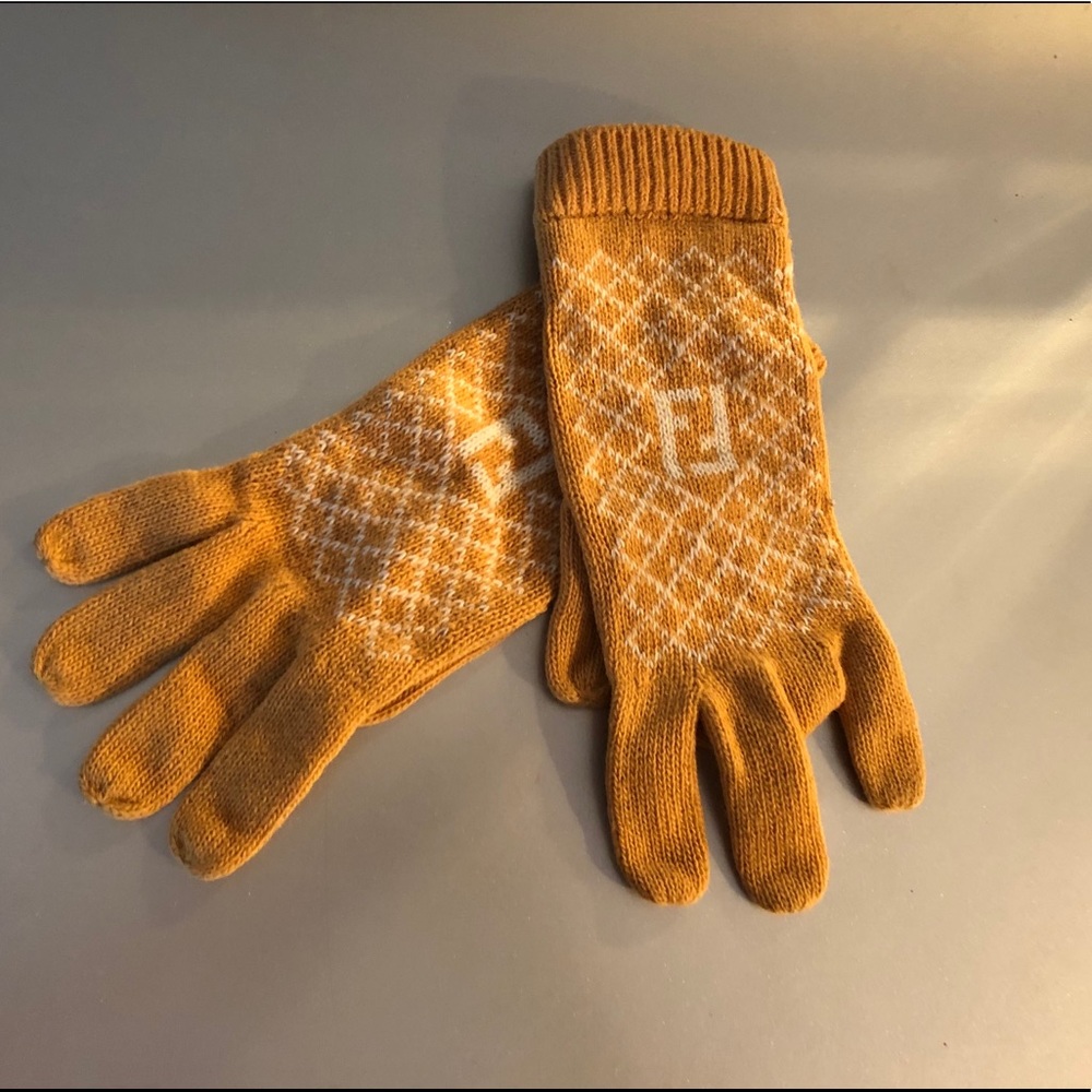 Fendi gloves